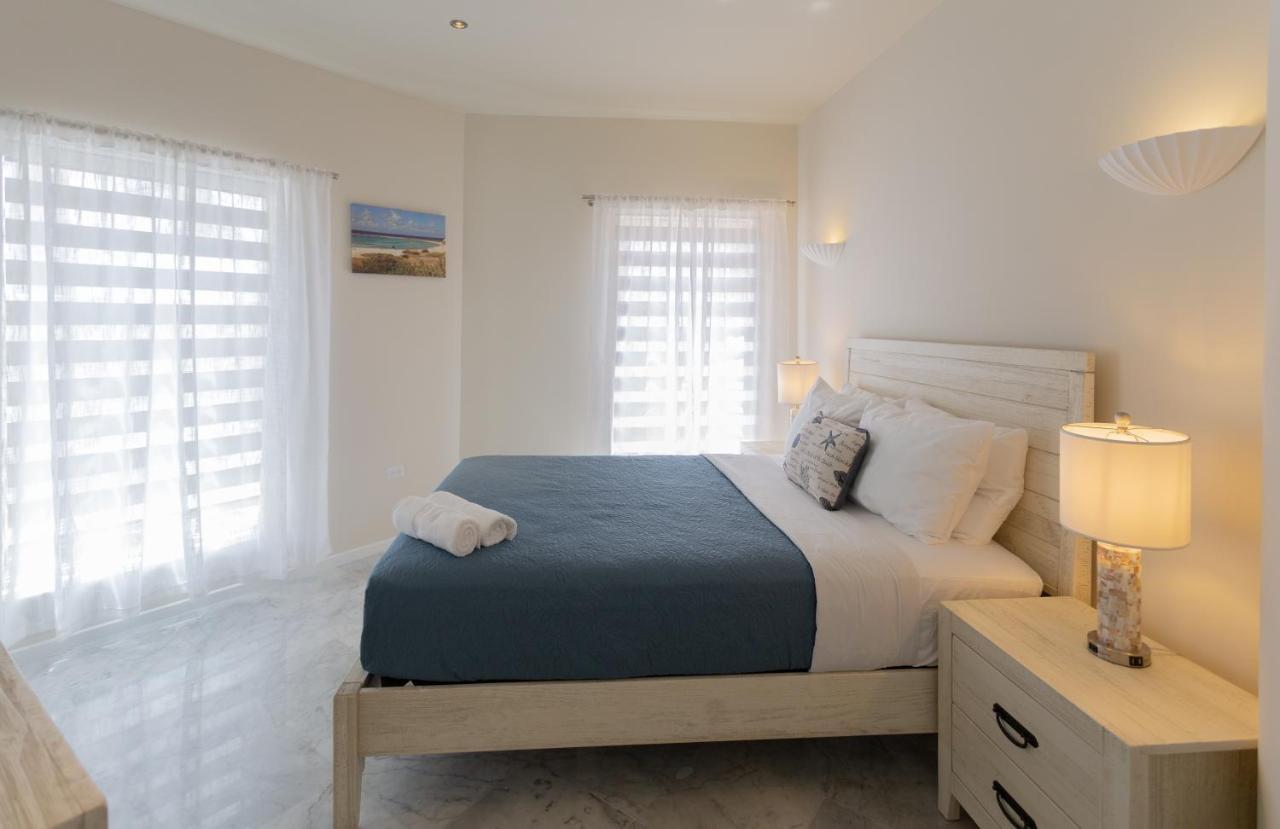 Oranjestad City Suites Bagian luar foto